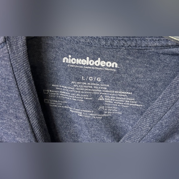 Women’s Christmas Sponge Bob tshirt size large - Picture 4 of 7